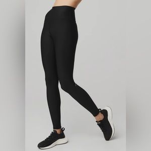 Alo Yoga - Hight waist Airlift Leggings
